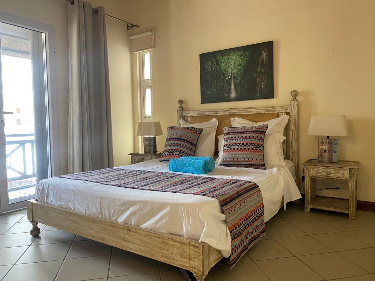 Grand Baie Seaview Penthouse Appartement Buitenkant foto
